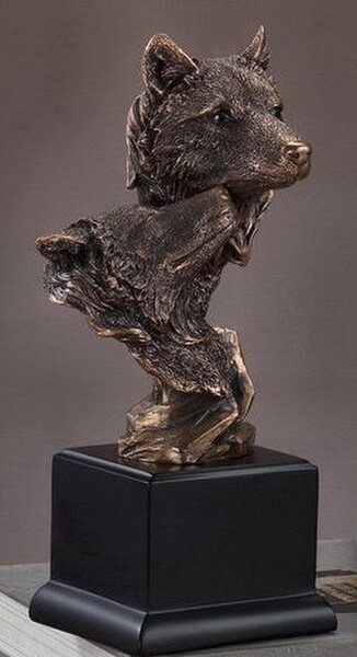 Double Wolf Heads Wildlife Bust Statue Wolves